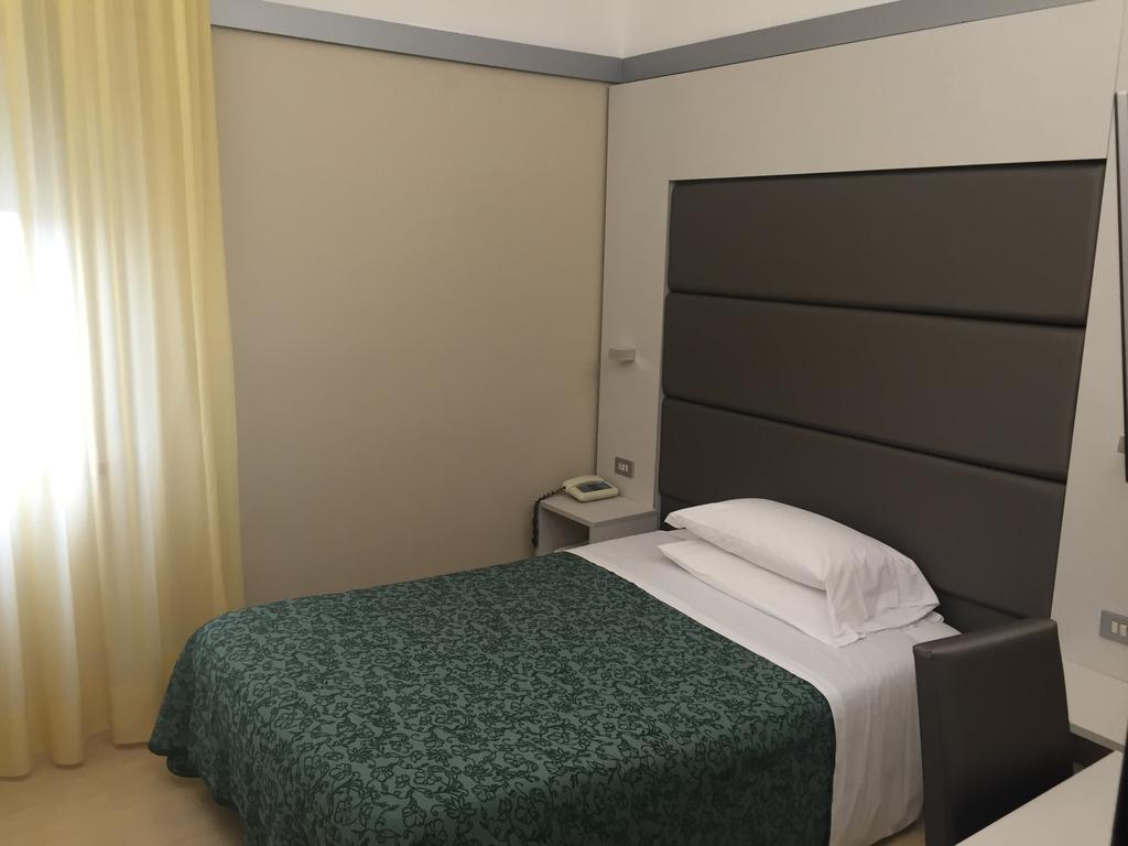 Hotel Elisabeth Due Fano Zewnętrze zdjęcie